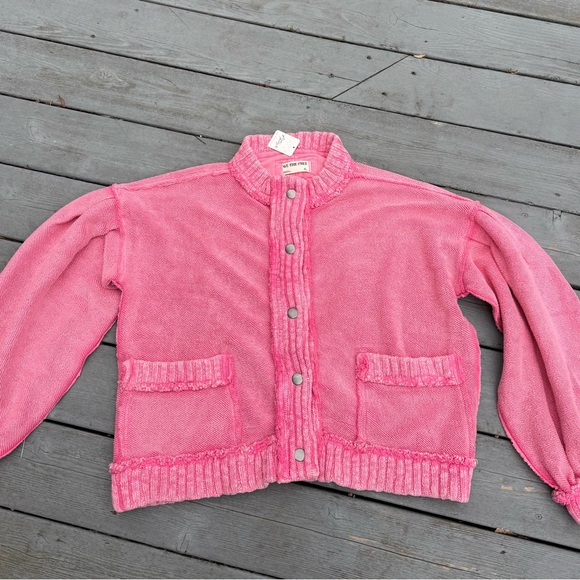 Nwt We The Free People Bubble Gum Pink Cute in this Cardi Cardigan Barbie Pink - Picture 2 of 5